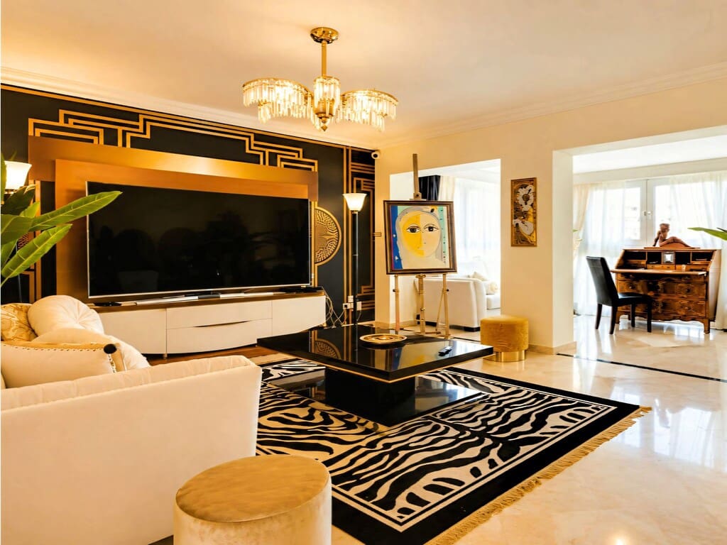 2 bedroom Penthouse for sale in San Pedro de Alcantara with pool garage - € 720,000 (Ref: 9900318)