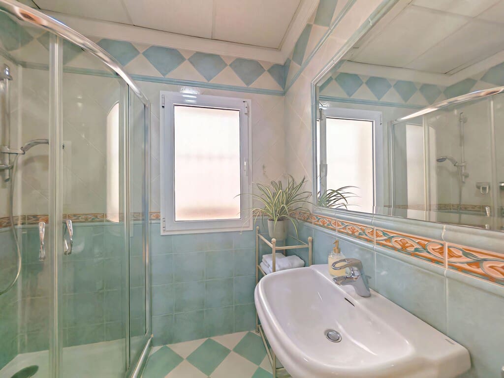 4 Zimmer Villa zu verkaufen in Elviria mit Pool Garage - 2.250.000 € (Ref: 9900991)