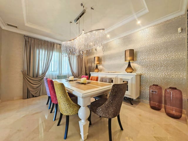4 Zimmer Villa zu verkaufen in Elviria, Marbella mit Pool Garage - 2.250.000 € (Ref: 9900991)