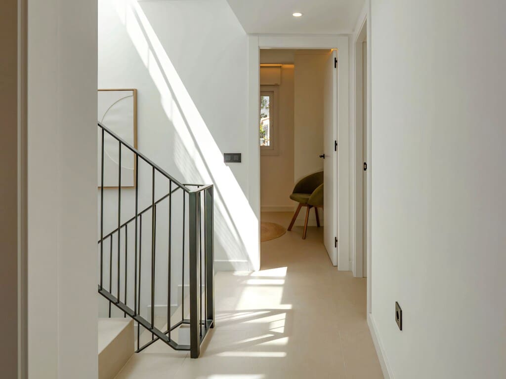 3 bedroom Townhouse for sale in Nueva Andalucia with pool garage - € 995,000 (Ref: 9900992)