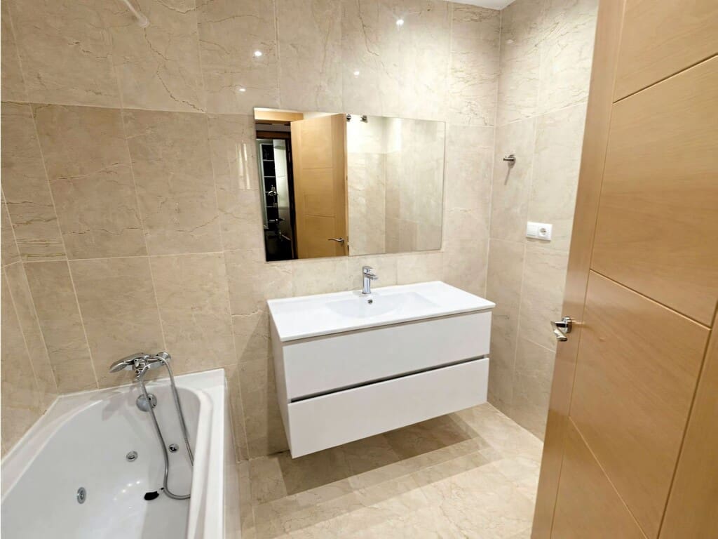 2 camera da letto Appartamento in vendita in Benahavis con piscina garage - 430.000 € (Rif: 9907494)