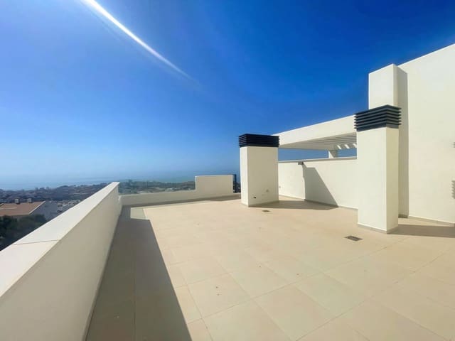 3 soveværelse Penthouse til salg i Benalmádena med swimmingpool garage - € 750.000 (Ref: 9910092)