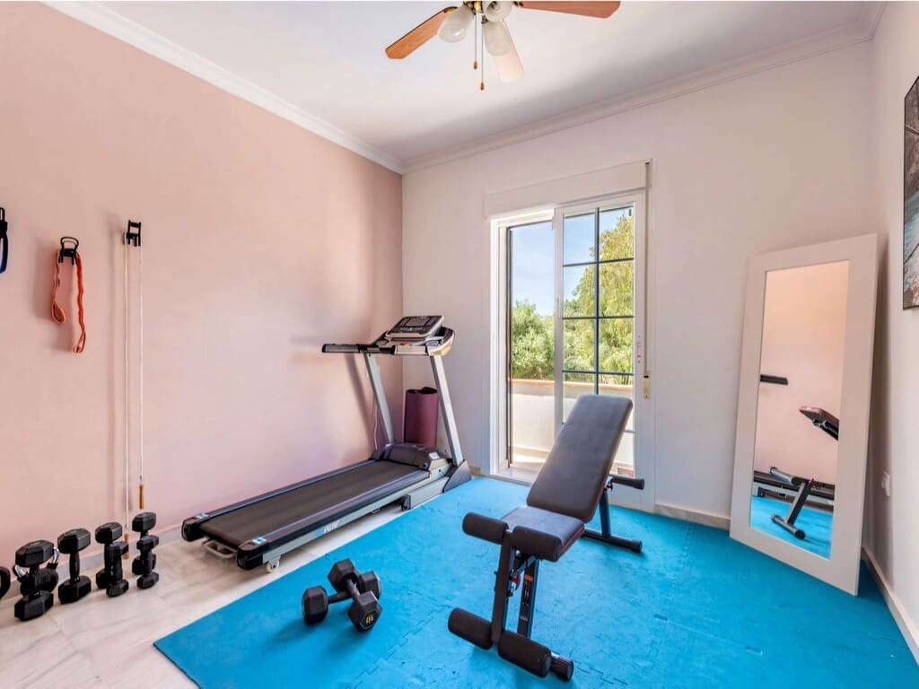 4 quarto Moradia para venda em Mijas Costa com piscina garagem - 975 000 € (Ref: 9910093)