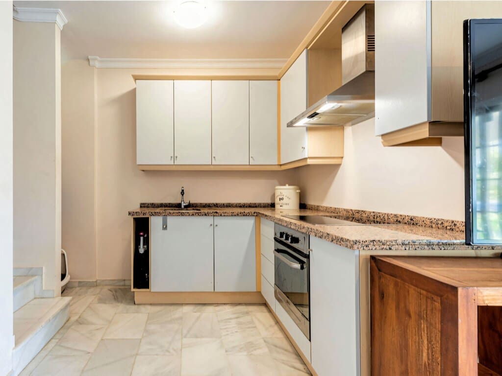 4 quarto Moradia para venda em Mijas Costa com piscina garagem - 975 000 € (Ref: 9910093)