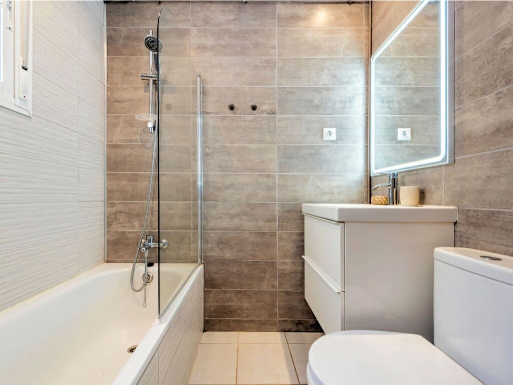 4 quarto Moradia para venda em Mijas Costa com piscina garagem - 975 000 € (Ref: 9910093)