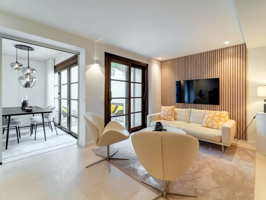 2 soverom Hus til salgs i Golden Mile med svømmebasseng - € 995 000 (Ref: 9912662)