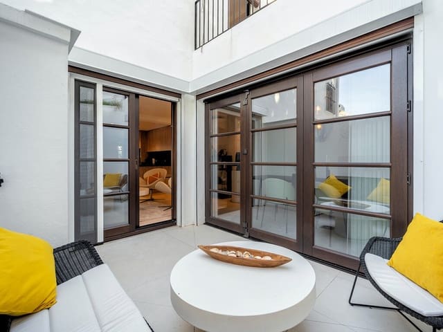 2 soverom Hus til salgs i Golden Mile, Marbella - € 995 000 (Ref: 9912662)