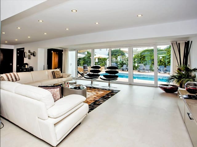 7 sypialnia Willa na sprzedaż w San Pedro de Alcantara, Marbella z basenem garażem - 3 000 000 € (Ref: 9912663)