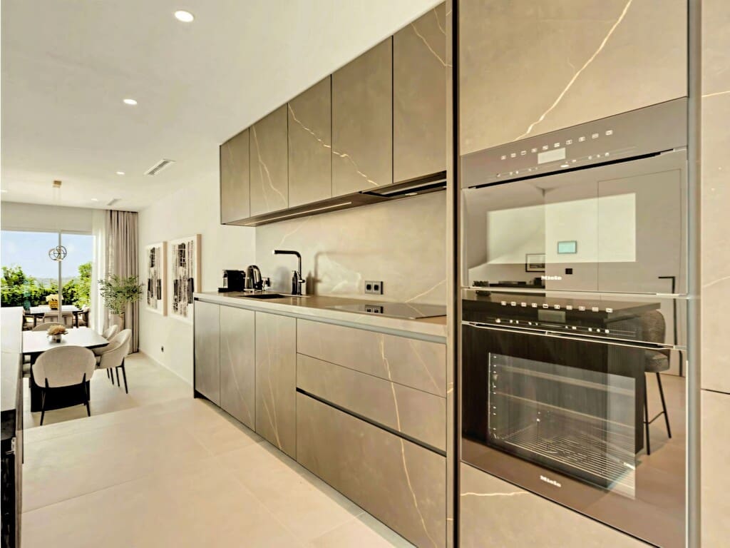 3 bedroom Townhouse for sale in La Quinta with pool garage - € 1,750,000 (Ref: 9920021)
