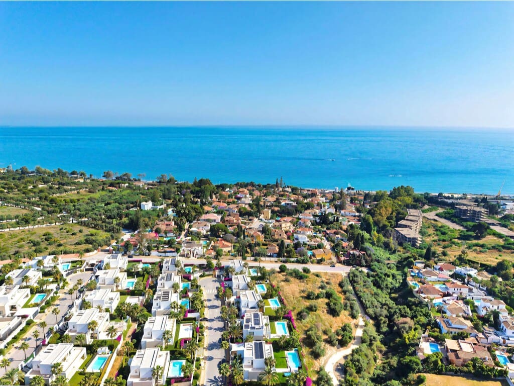 Chalet de 4 habitaciones en Río Real en venta con piscina garaje - 2.800.000 € (Ref: 9920022)