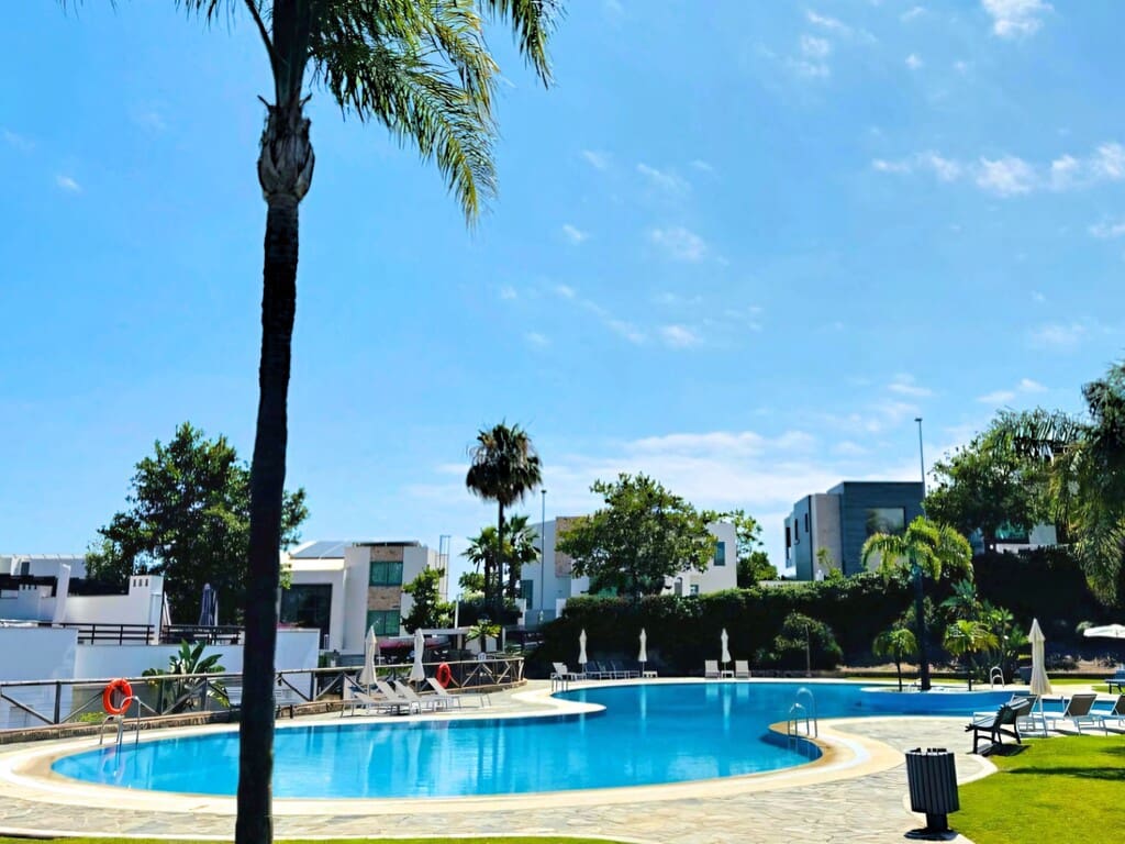 3 slaapkamer Appartement te koop in Marbella met zwembad garage - € 895.700 (Ref: 9921831)