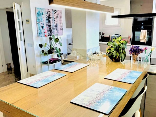 3 soverom Leilighet til salgs i Santa Clara, Marbella med svømmebasseng garasje - € 895 700 (Ref: 9921831)