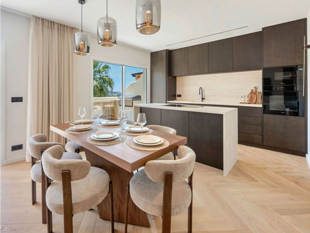 3 camera da letto Attico in vendita in Nueva Andalucia con piscina garage - 1.695.000 € (Rif: 9921832)