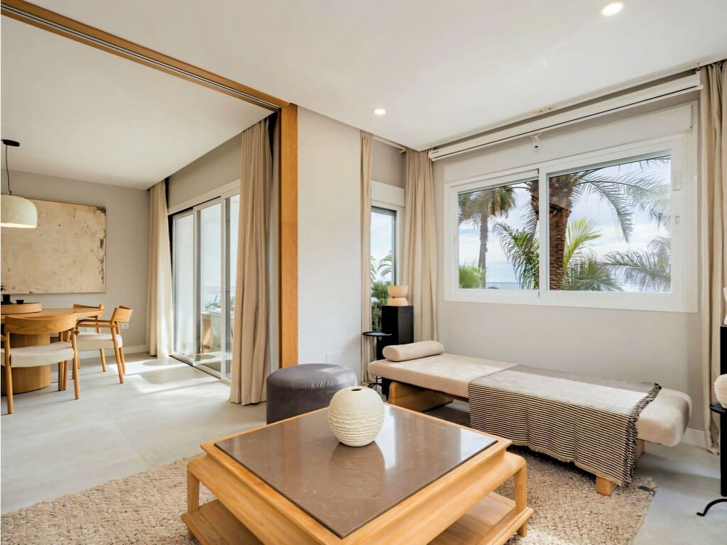 2 Zimmer Apartment zu verkaufen in Estepona - 895.000 € (Ref: 9924210)