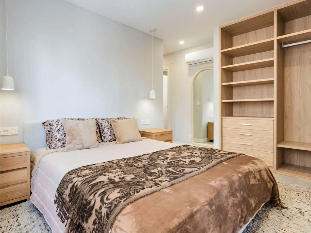 2 Zimmer Apartment zu verkaufen in Estepona - 895.000 € (Ref: 9924210)