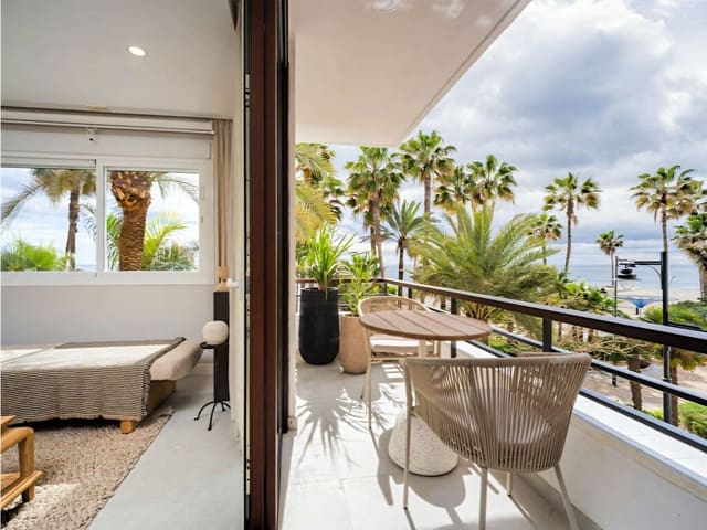 2 Zimmer Apartment zu verkaufen in Estepona - 895.000 € (Ref: 9924210)