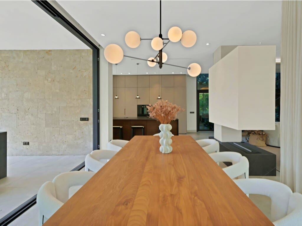 6 bedroom Villa for sale in Nueva Andalucia with pool garage - € 4,950,000 (Ref: 9926886)