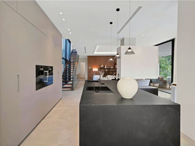 6 quarto Moradia para venda em Nueva Andalucia, Marbella com piscina garagem - 4 950 000 € (Ref: 9926886)