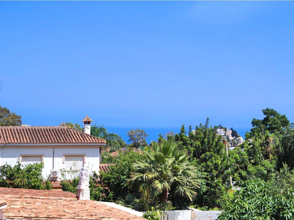 3 soveværelse Villa til salg i Benalmadena med swimmingpool garage - € 895.000 (Ref: 9928873)