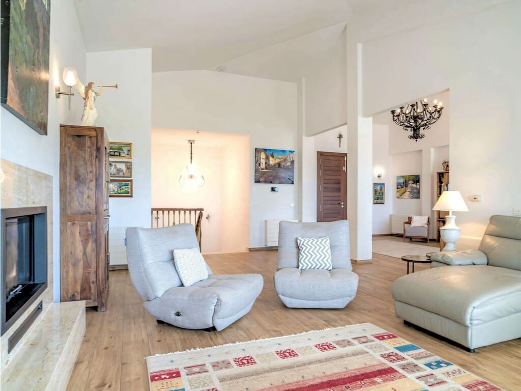 6 soverom Villa til salgs i Mijas Costa med svømmebasseng garasje - € 2 750 000 (Ref: 9928874)