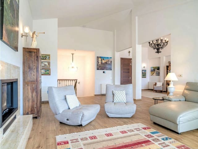 6 Zimmer Villa zu verkaufen in Mijas Costa, Mijas mit Pool Garage - 2.750.000 € (Ref: 9928874)