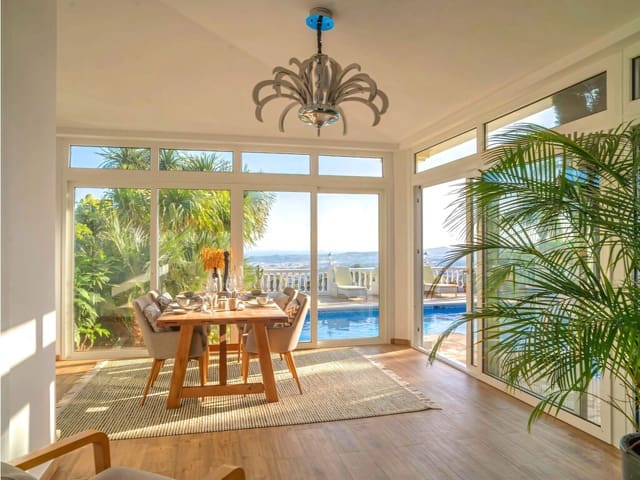 6 Zimmer Villa zu verkaufen in Mijas Costa, Mijas mit Pool Garage - 2.750.000 € (Ref: 9928874)