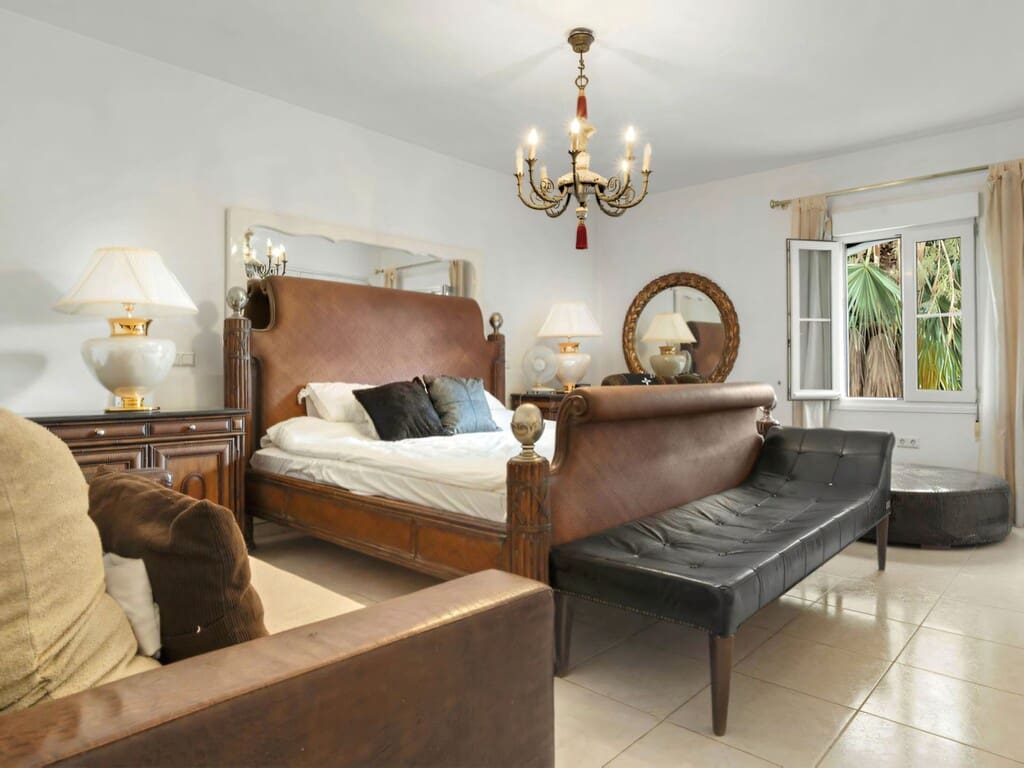 2 Zimmer Apartment zu verkaufen in Puerto Banus mit Garage - 500.000 € (Ref: 9931257)