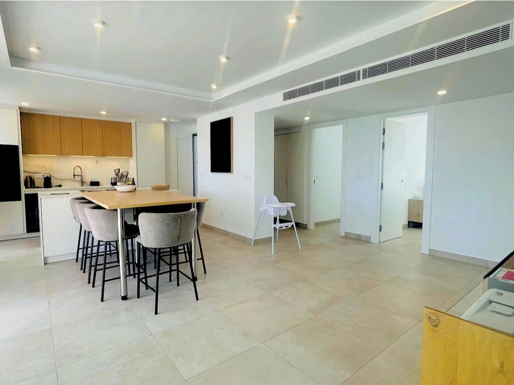 3 slaapkamer Penthouse te koop in Fuengirola met zwembad garage - € 1.599.000 (Ref: 9931258)