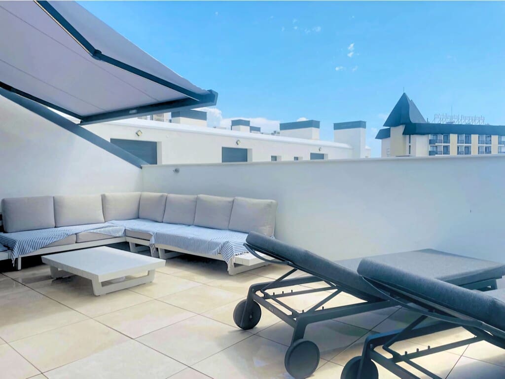 3 slaapkamer Penthouse te koop in Fuengirola met zwembad garage - € 1.599.000 (Ref: 9931258)