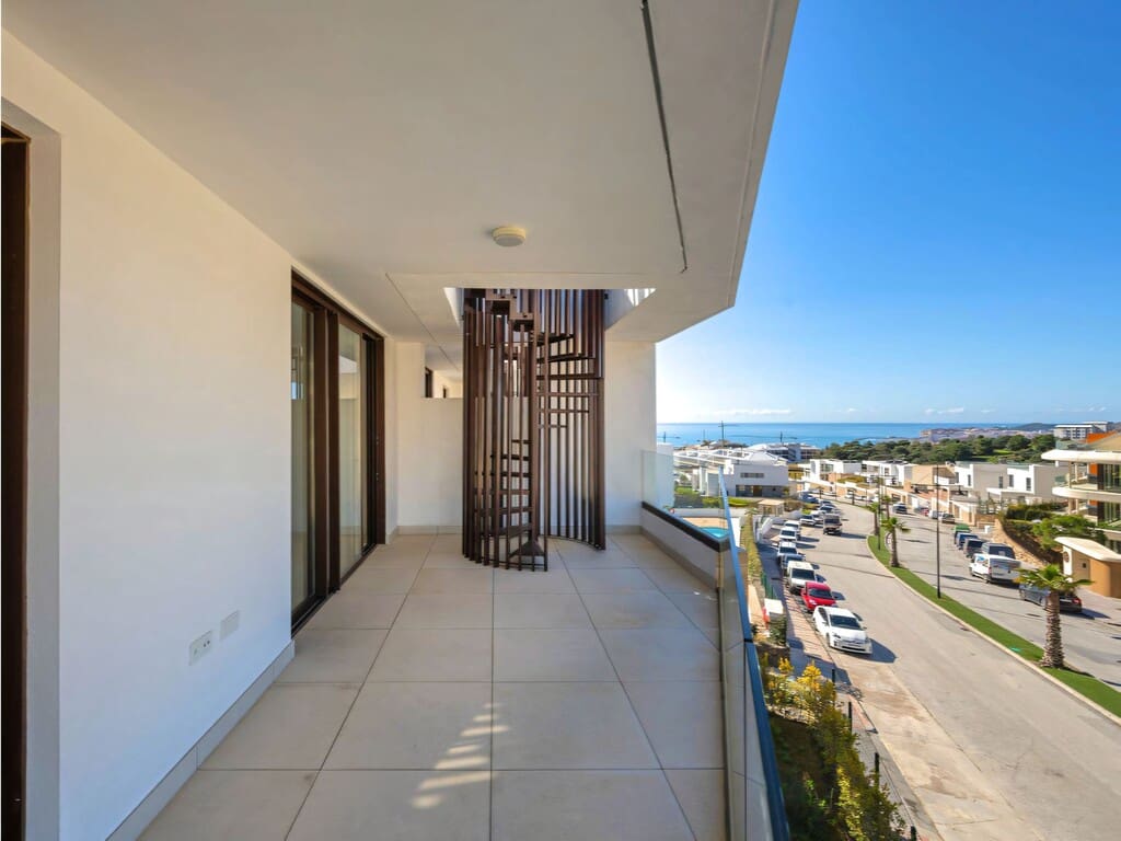 3 sypialnia Penthouse na sprzedaż w Fuengirola z basenem garażem - 845 000 € (Ref: 9935958)
