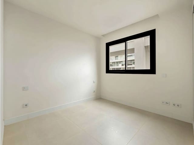 3 soverom Penthouse til salgs i Fuengirola med svømmebasseng garasje - € 845 000 (Ref: 9935958)