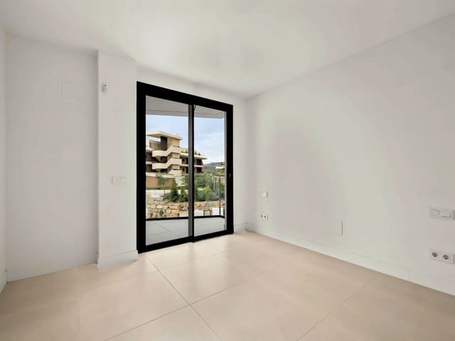 3 soverom Penthouse til salgs i Fuengirola med svømmebasseng garasje - € 845 000 (Ref: 9935958)