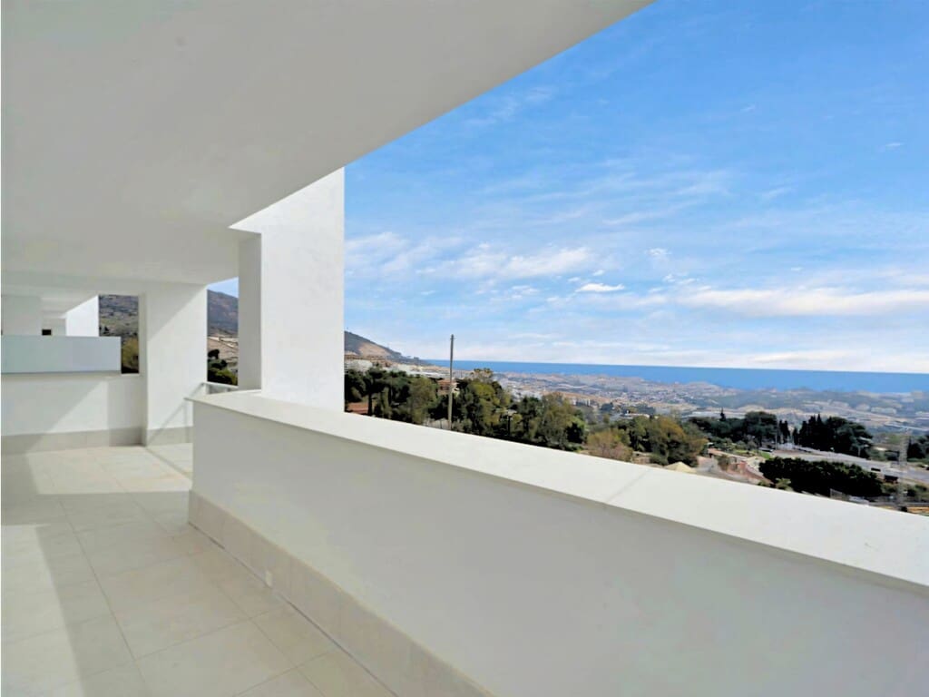 2 Zimmer Apartment zu verkaufen in Benalmadena mit Pool Garage - 439.000 € (Ref: 9935960)