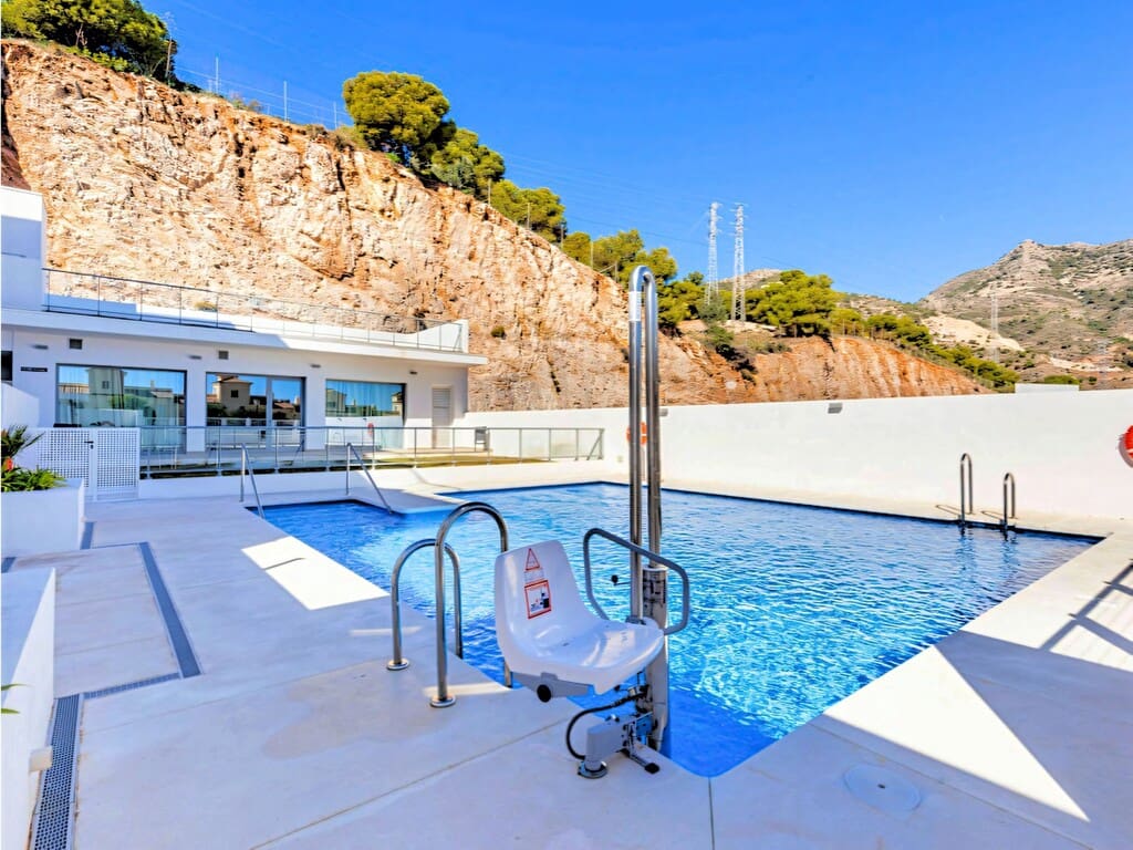 2 Zimmer Apartment zu verkaufen in Benalmadena mit Pool Garage - 439.000 € (Ref: 9935960)