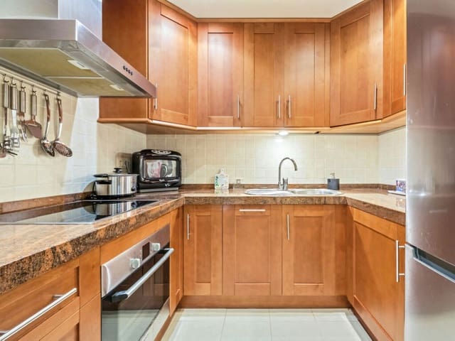 1 soveværelse Lejlighed til salg i Los Flamingos, Benahavís med swimmingpool - € 445.000 (Ref: 9937579)