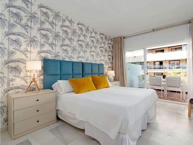 1 soverom Leilighet til salgs i Golden Mile, Marbella med svømmebasseng garasje - € 495 000 (Ref: 9937580)