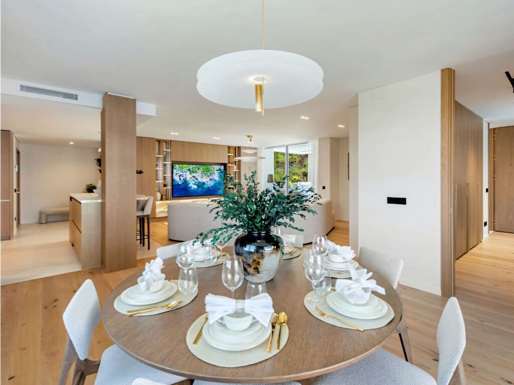 3 quarto Penthouse para venda em Los Monteros com piscina garagem - 1 695 000 € (Ref: 9939484)