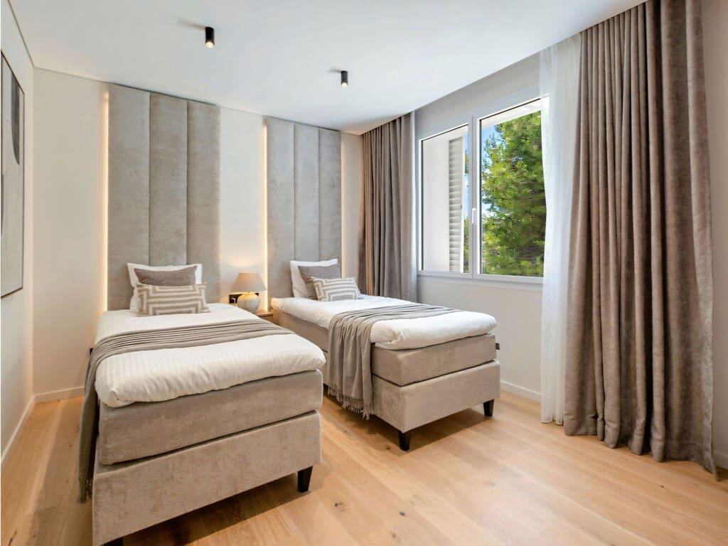 3 quarto Penthouse para venda em Los Monteros com piscina garagem - 1 695 000 € (Ref: 9939484)