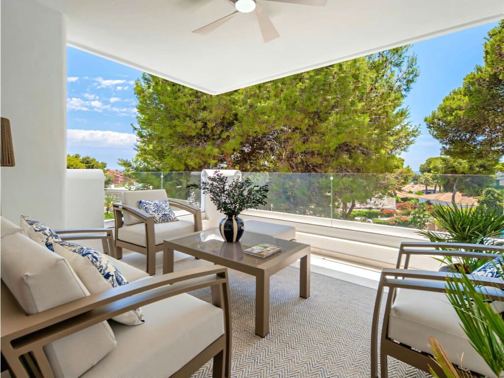 3 quarto Penthouse para venda em Los Monteros com piscina garagem - 1 695 000 € (Ref: 9939484)