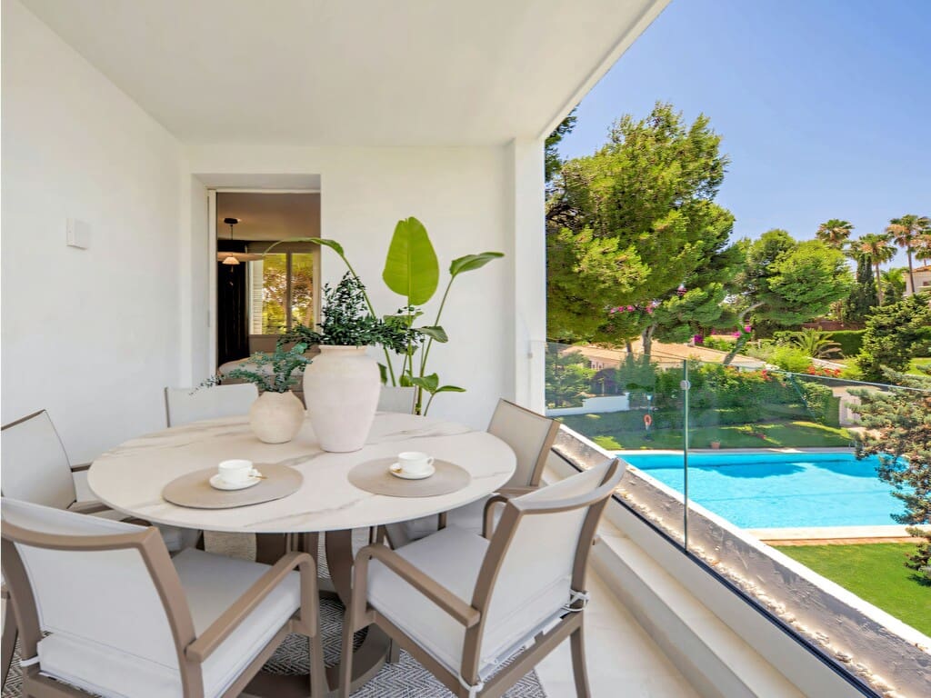 3 quarto Penthouse para venda em Los Monteros com piscina garagem - 1 695 000 € (Ref: 9939484)