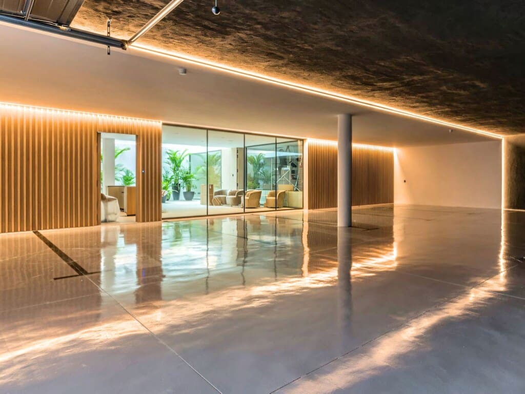 5 soveværelse Villa til salg i Golden Mile med swimmingpool garage - € 11.300.000 (Ref: 9943382)