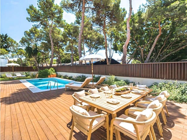 5 quarto Moradia para venda em Nueva Andalucia, Marbella com piscina garagem - 1 995 000 € (Ref: 9945304)