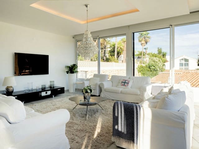5 soveværelse Villa til salg i Torrenueva, Mijas med swimmingpool garage - € 1.795.000 (Ref: 9945305)