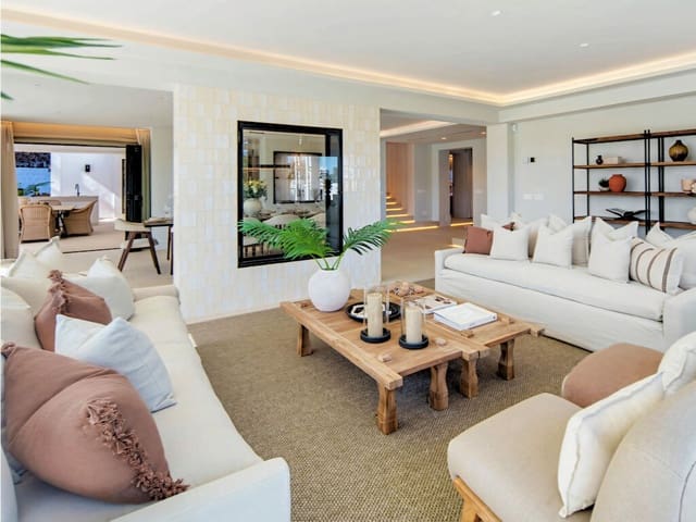5 quarto Moradia para venda em Nueva Andalucia, Marbella com piscina garagem - 5 995 000 € (Ref: 9945306)