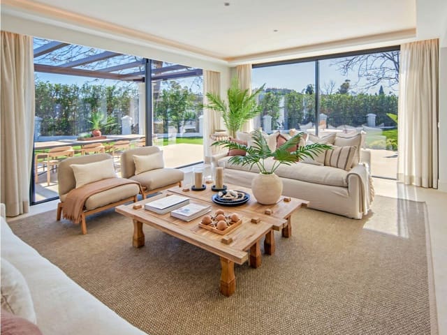 5 quarto Moradia para venda em Nueva Andalucia, Marbella com piscina garagem - 5 995 000 € (Ref: 9945306)
