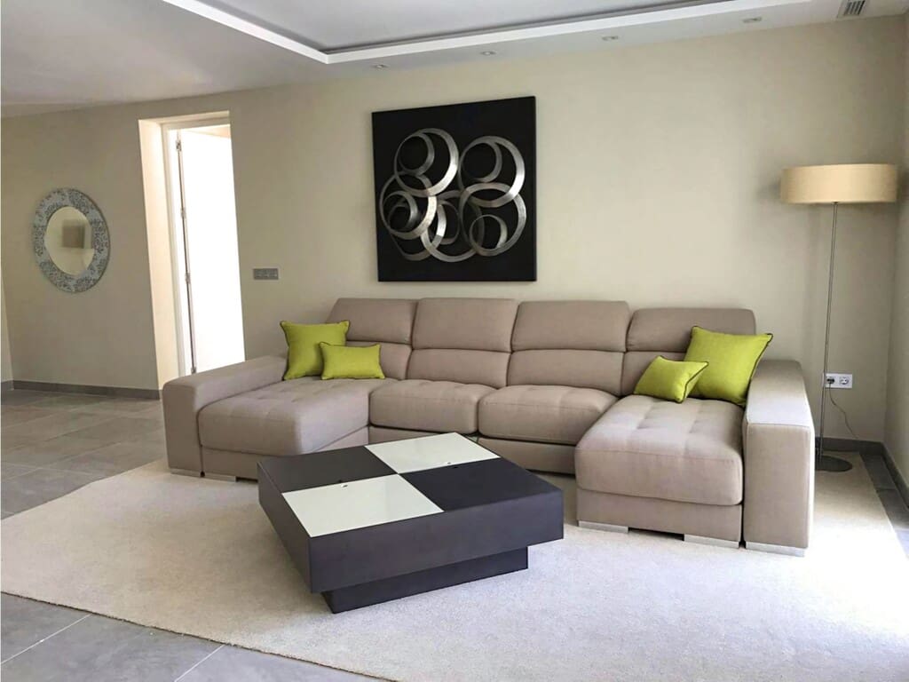 6 quarto Moradia para venda em Nueva Andalucia com piscina garagem - 2 400 000 € (Ref: 9947351)