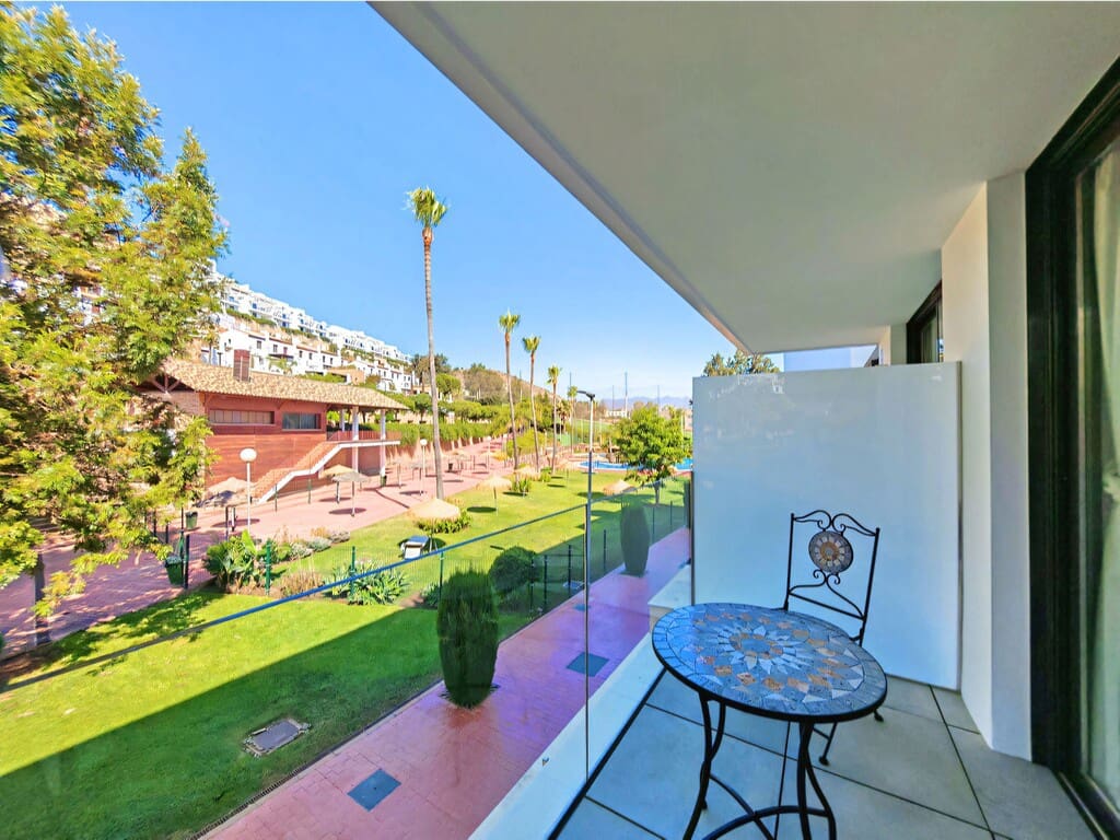 3 soveværelse Lejlighed til salg i La Cala de Mijas med swimmingpool garage - € 615.000 (Ref: 9952002)