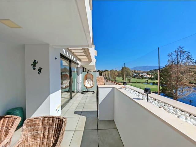 3 soveværelse Lejlighed til salg i La Cala de Mijas, Mijas med swimmingpool garage - € 615.000 (Ref: 9952002)