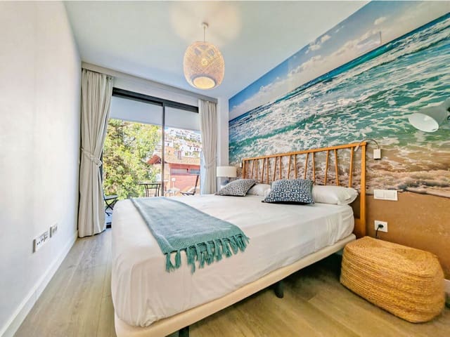 3 soveværelse Lejlighed til salg i La Cala de Mijas, Mijas med swimmingpool garage - € 615.000 (Ref: 9952002)