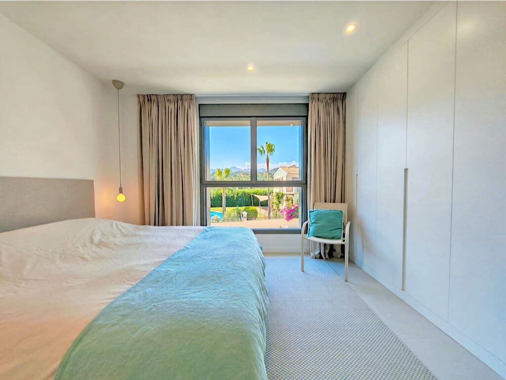 3 slaapkamer Appartement te koop in New Golden Mile met zwembad garage - € 1.080.000 (Ref: 9953804)